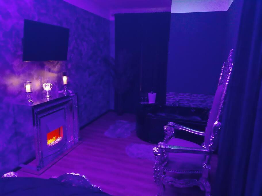 Nuit Romantique - Jacuzzi - Beziers - Romance Royale Εξωτερικό φωτογραφία